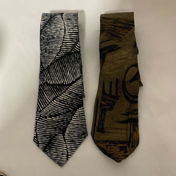 SET OF 2 Men's INDIAN HEAD Designer Neck Tie - Hand Made High fashion polyester - Picture 1 of 7